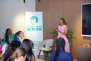 ENTRETIEN – STEPHANIE PATRICIA EKAMBI
