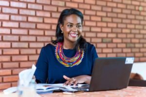 AMINATA KANE A LA TÊTE DE VISA POUR L’AFRIQUE DE L’OUEST ET CENTRALE : UN SIGNAL FORT POUR L’INCLUSION FINANCIÈRE ET LE LEADERSHIP FÉMININ